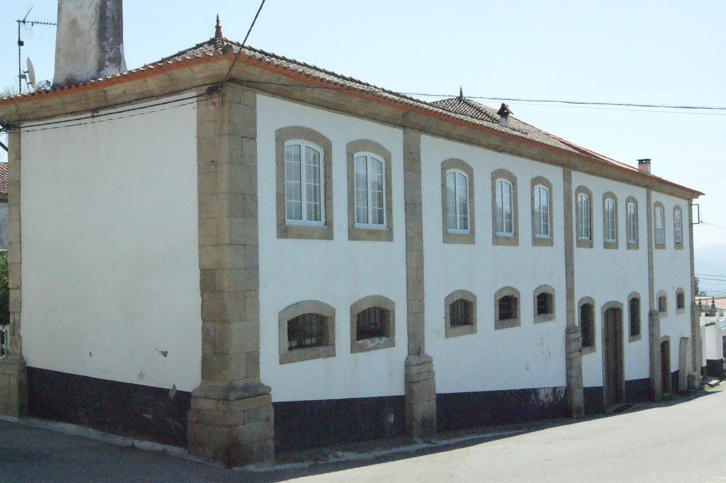 Casa Grande Do Serrado Santa Marta de Penaguiao Exterior photo